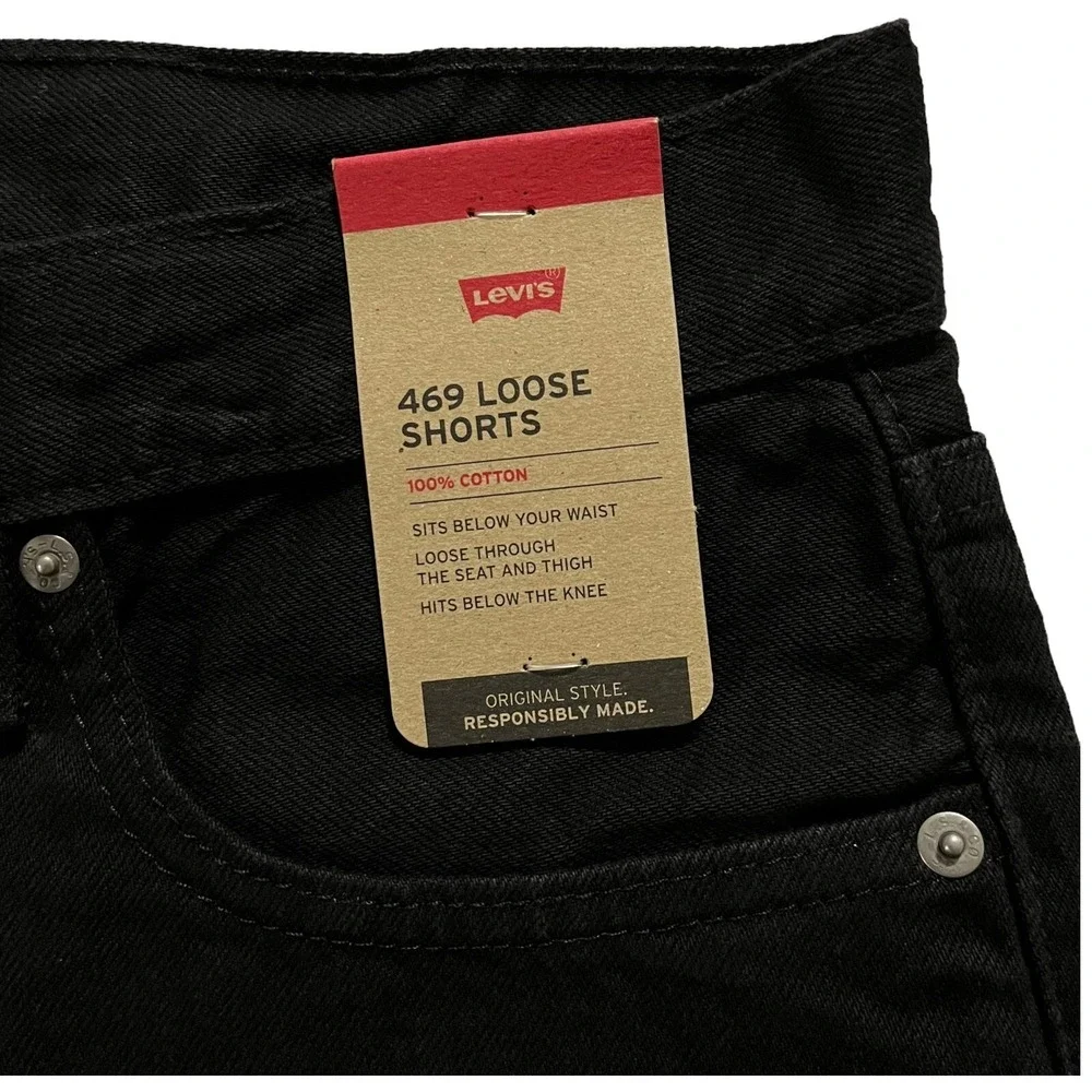 Levis Mens 469 Denim Loose Fit Bermuda Shorts Size 44X11 Solid Black 100% Cotton